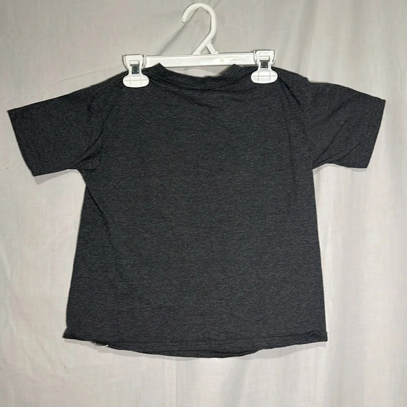 kids dark grey ELF me on Christmas Day graphic tshirt size medium - Picture 2 of 3